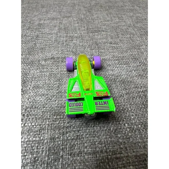 Hot Wheels 1997 Inter-Cooled Green Die-Cast Car With Purple Wheels - Picture 4 of 6